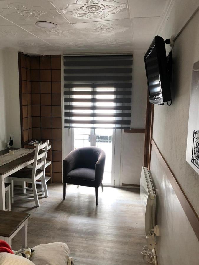 Apartamento Centrico III Ripoll Luaran gambar