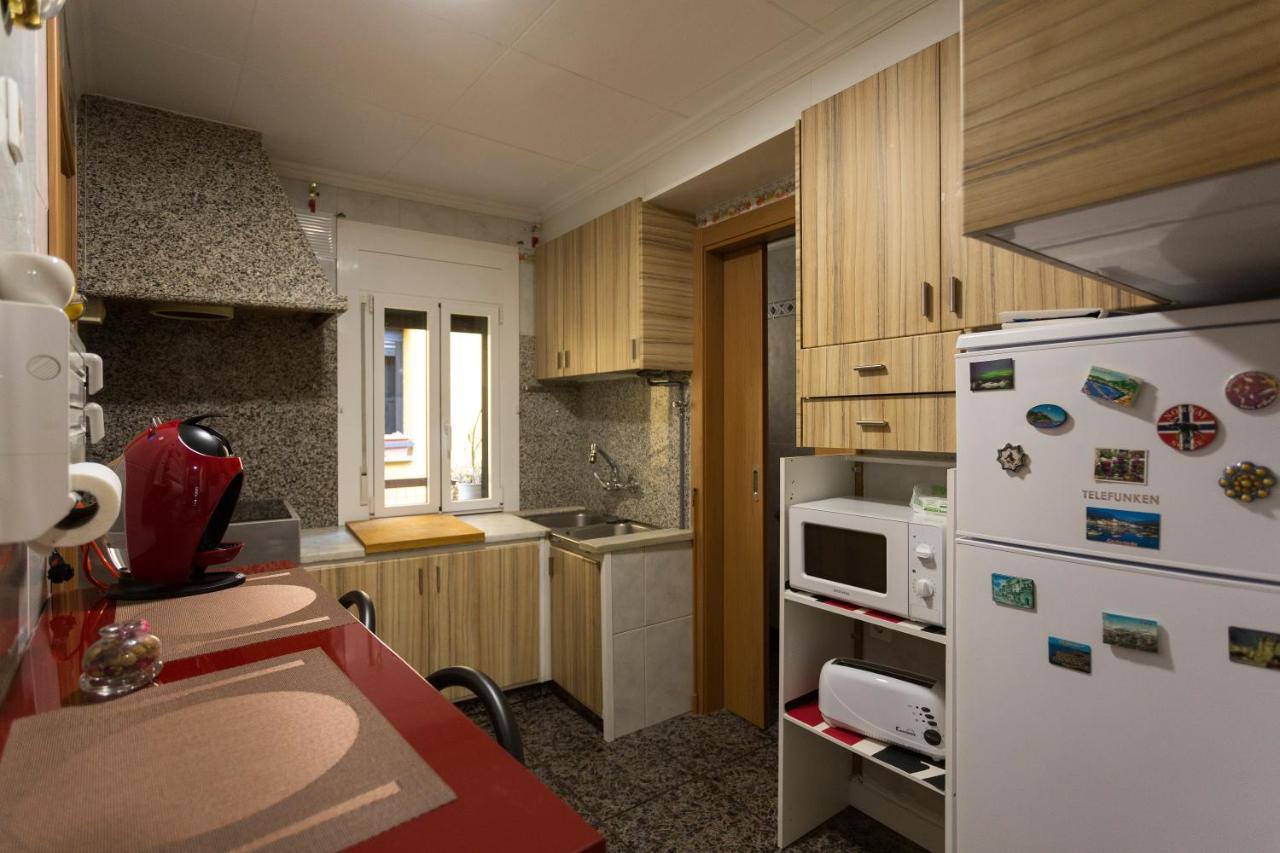 Apartamento Centrico III Ripoll Luaran gambar